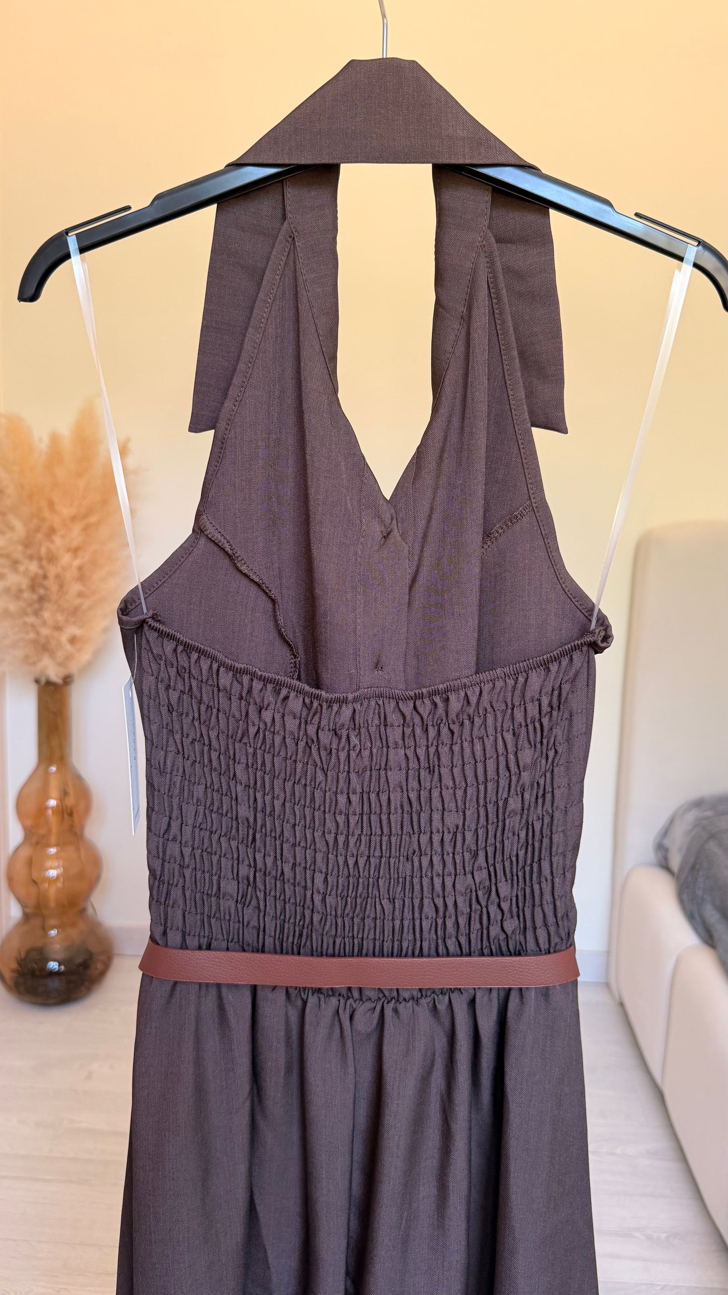 Robe isa marron