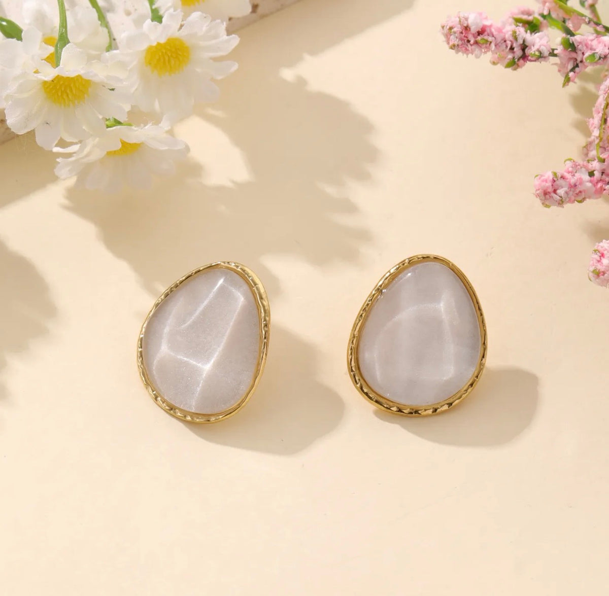 Boucles d'oreilles Aura blanc