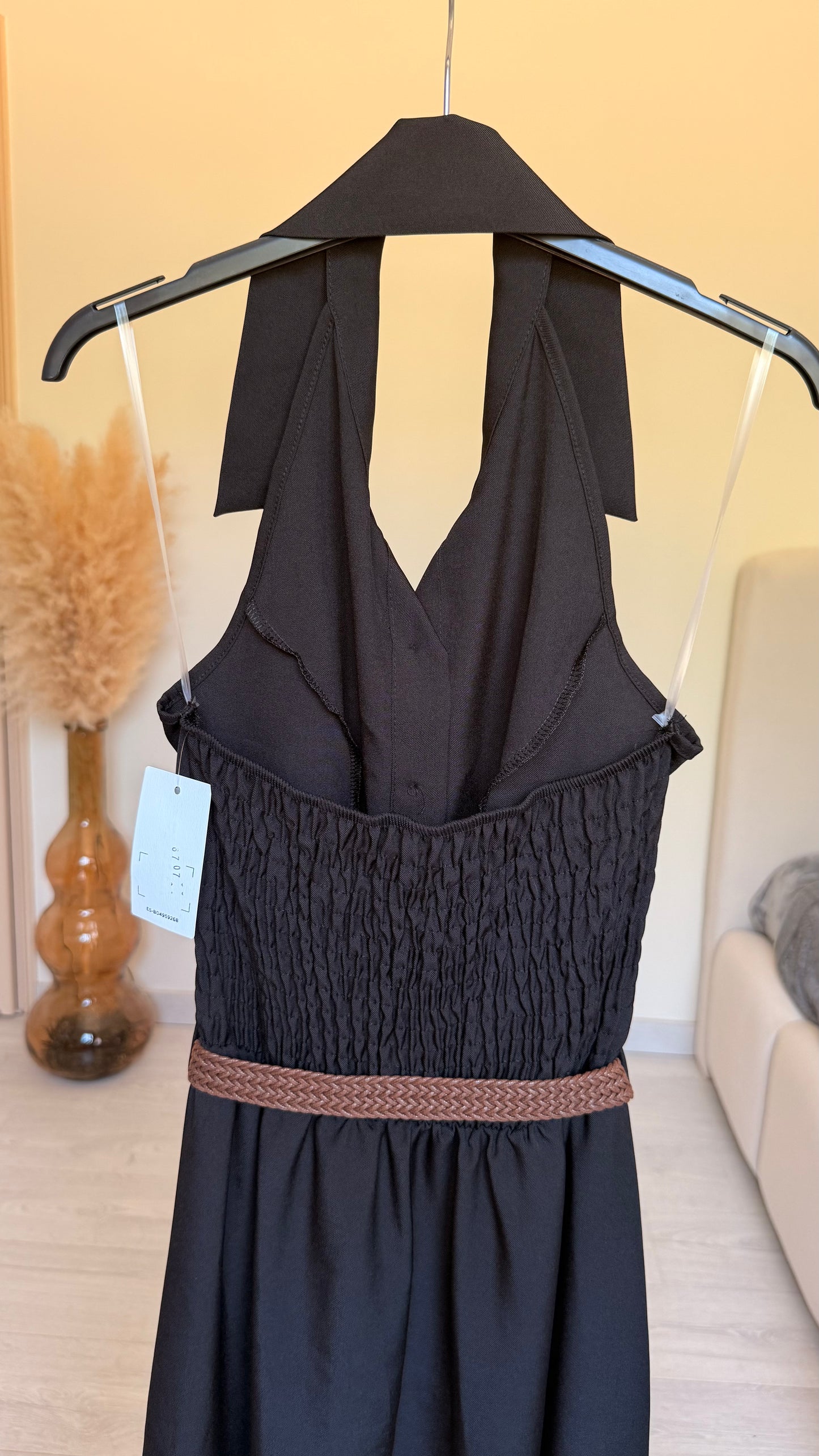 Robe isa noire