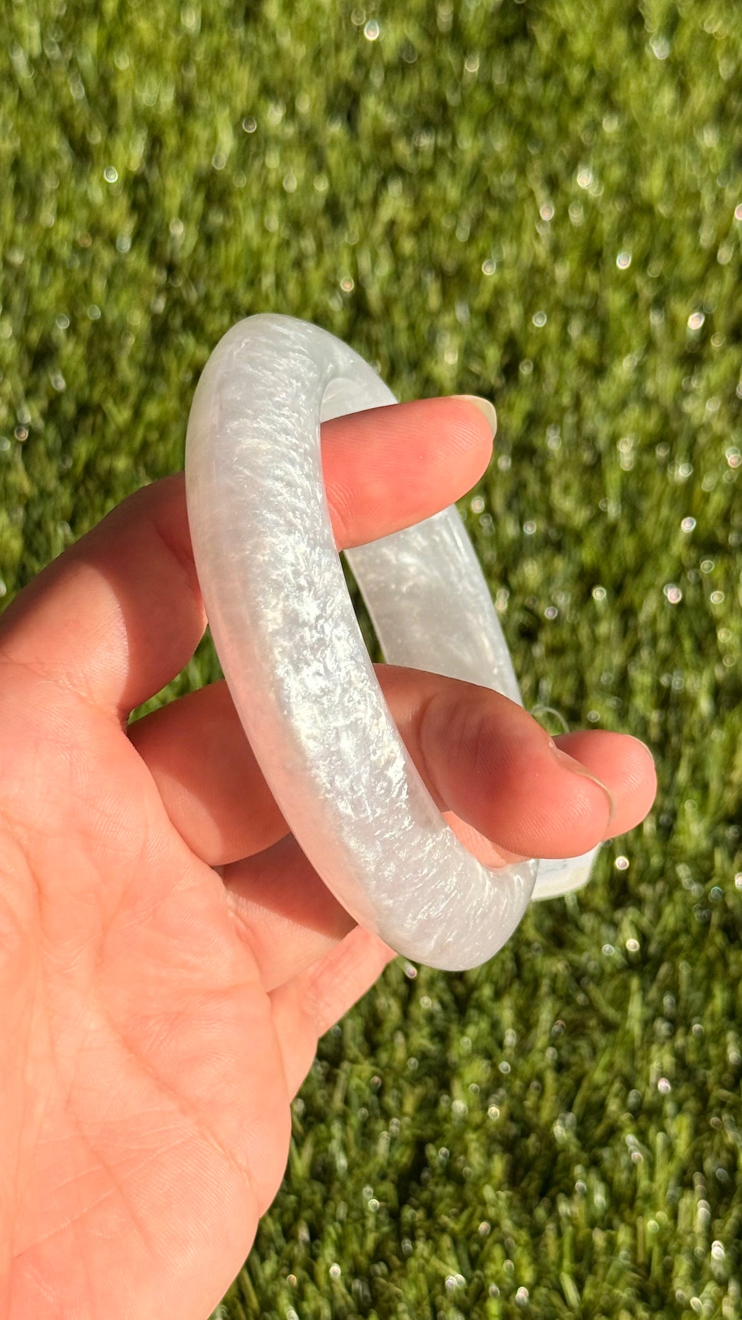 Bracelet jonc rond nacré