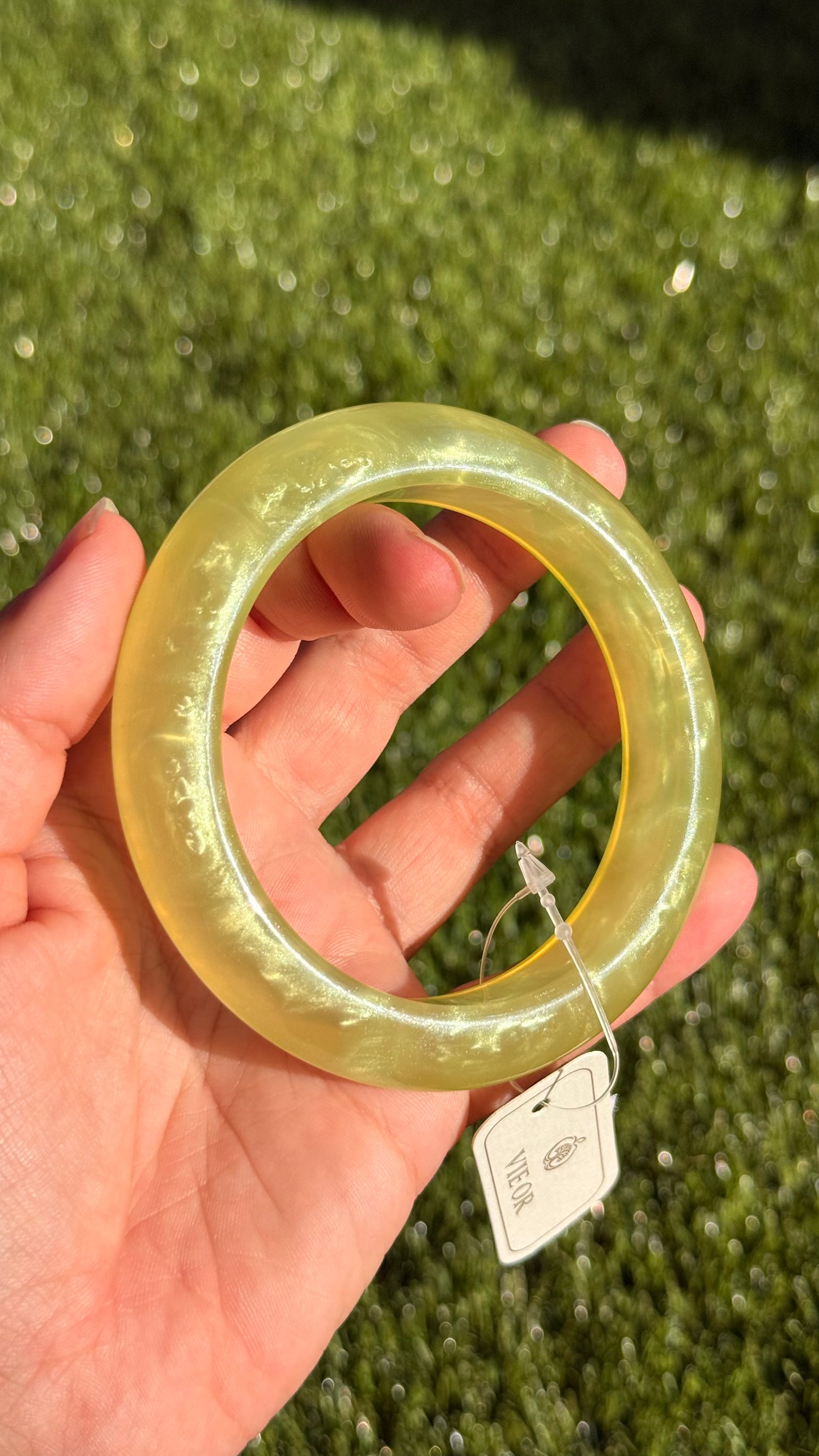 Bracelet jonc rond nacré