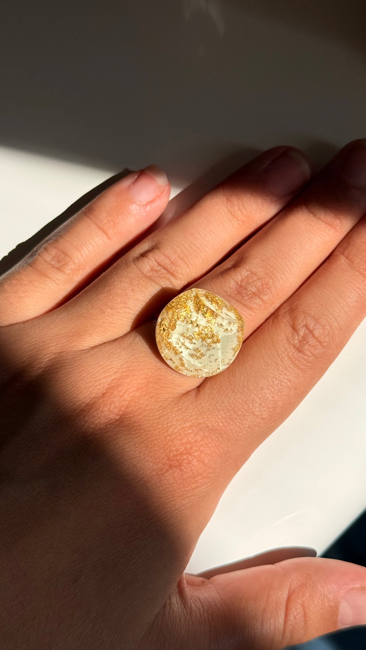 Bague alba blanche