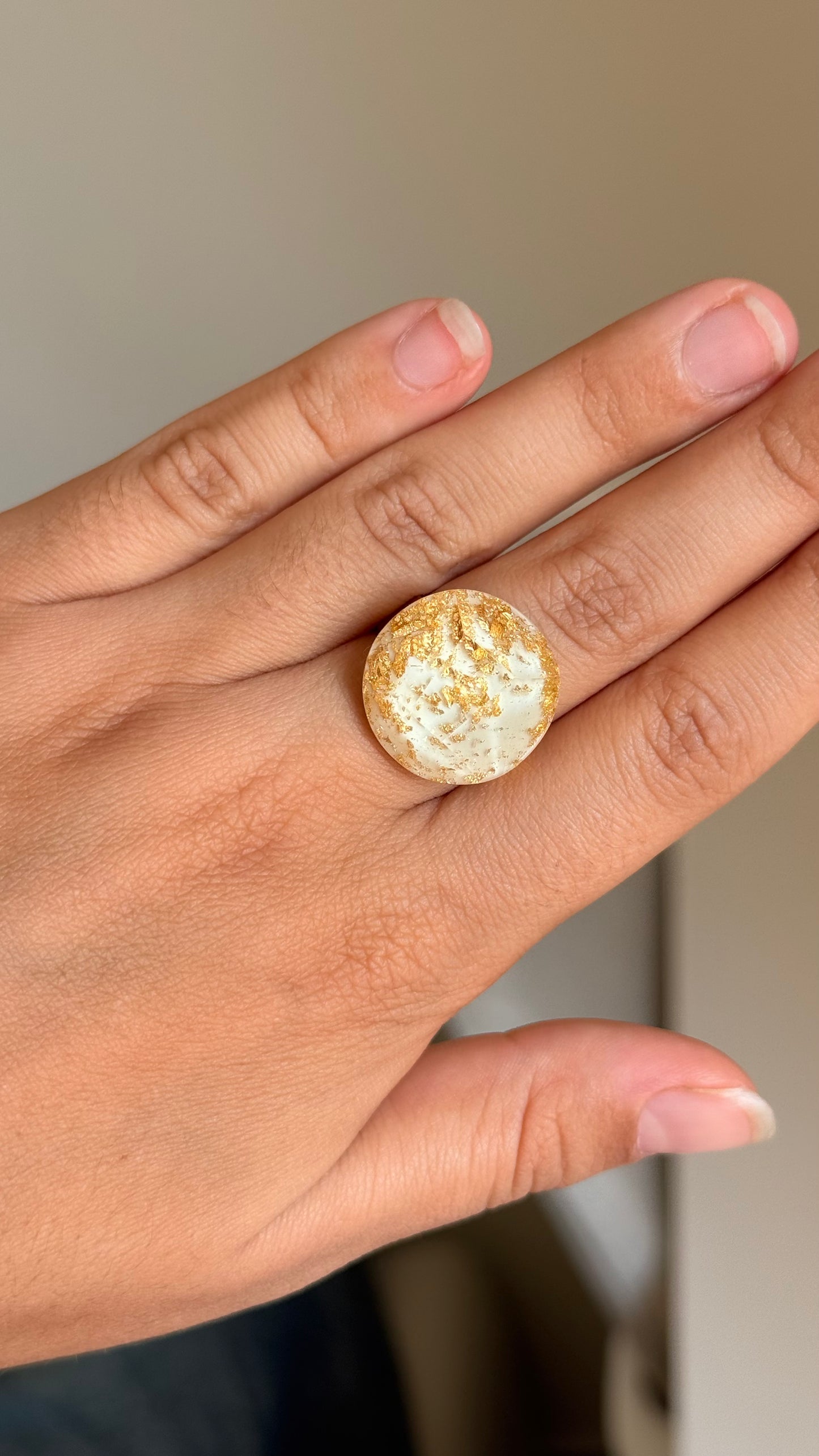 Bague alba blanche