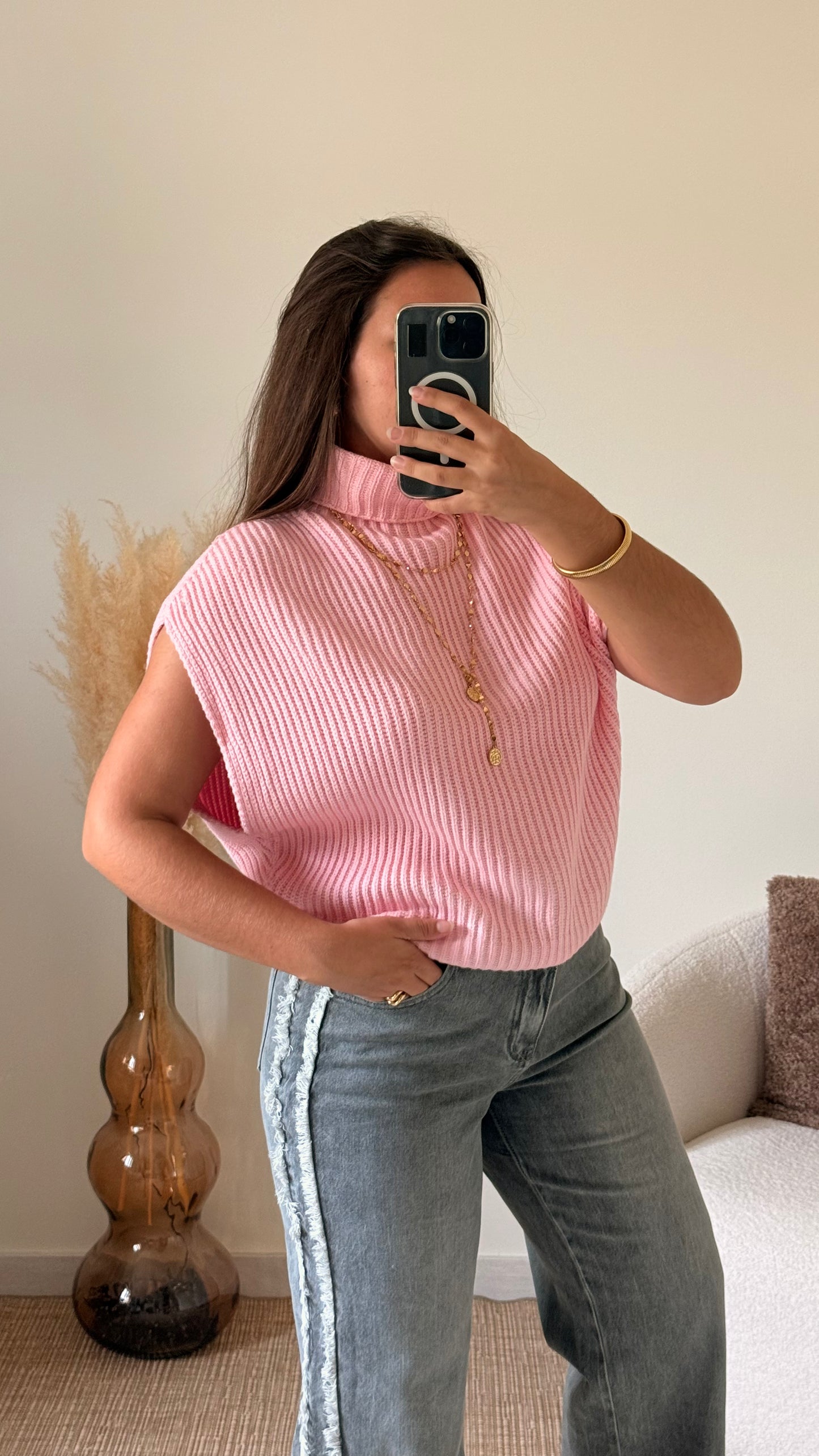 Pull Mona rose