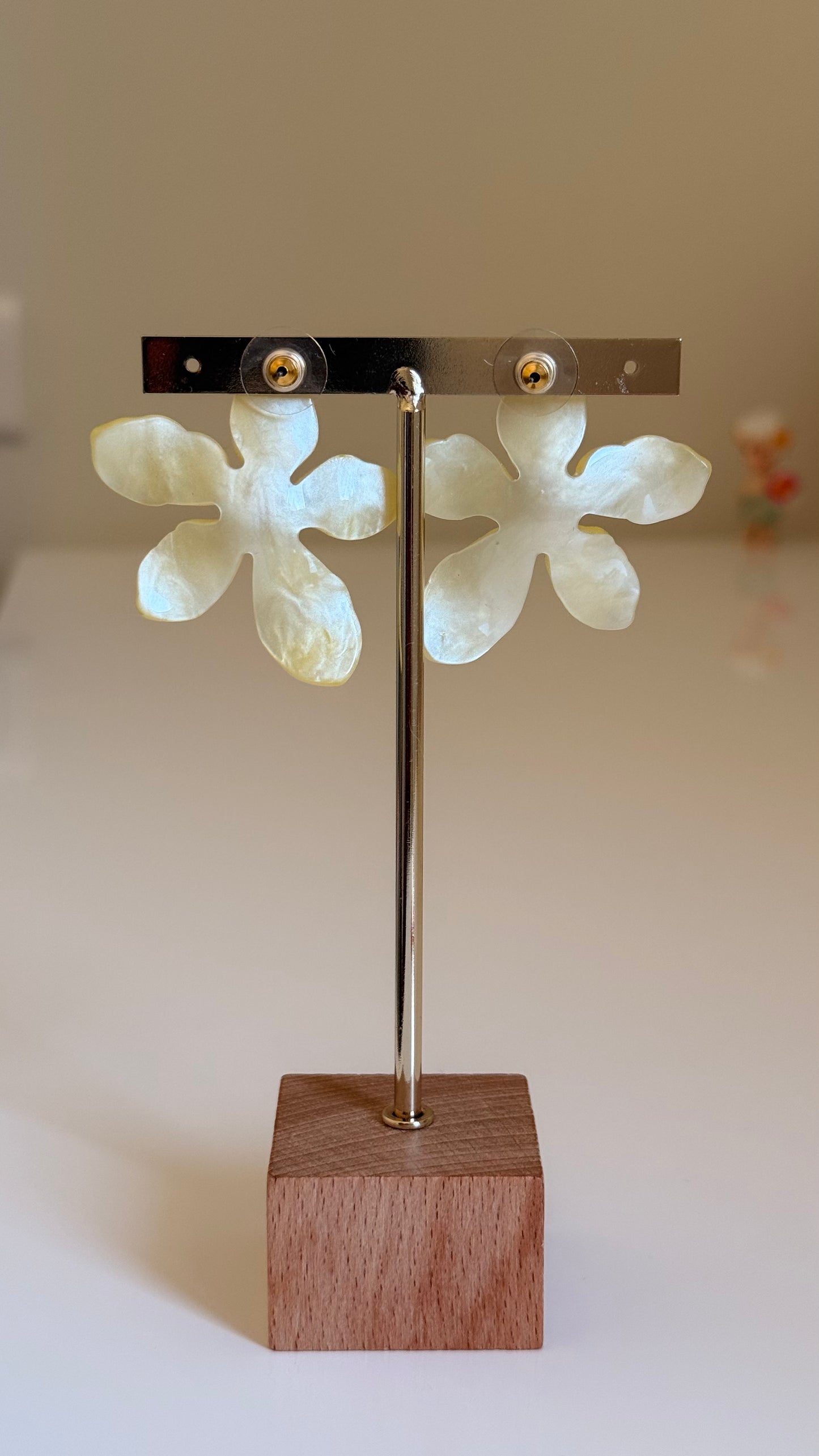 Boucles d’oreilles fleur jaune