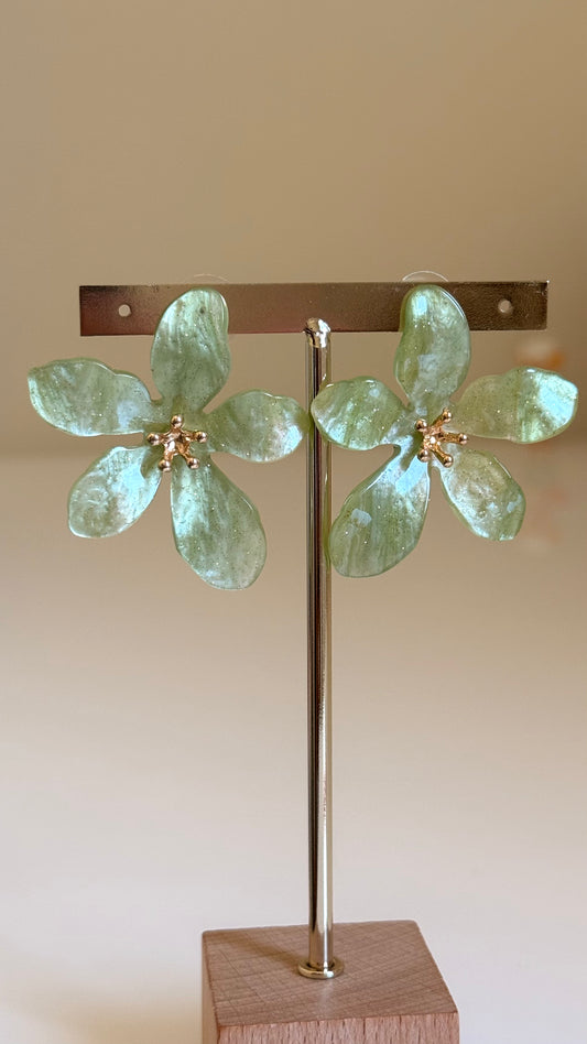 Boucles d’oreilles fleur verte