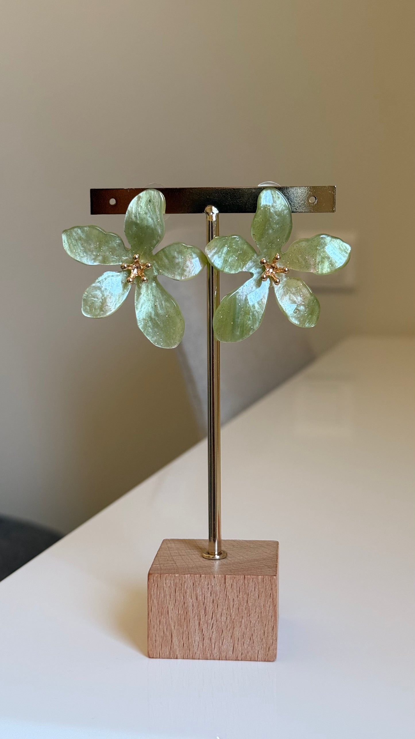 Boucles d’oreilles fleur verte