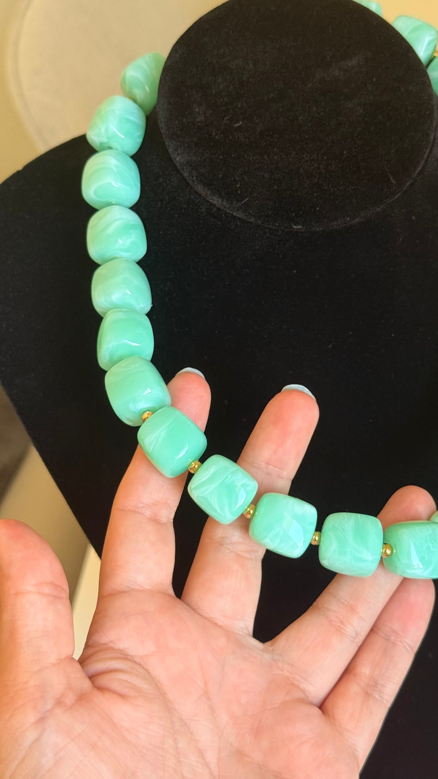 Collier perles carrées turquoise/vert menthe