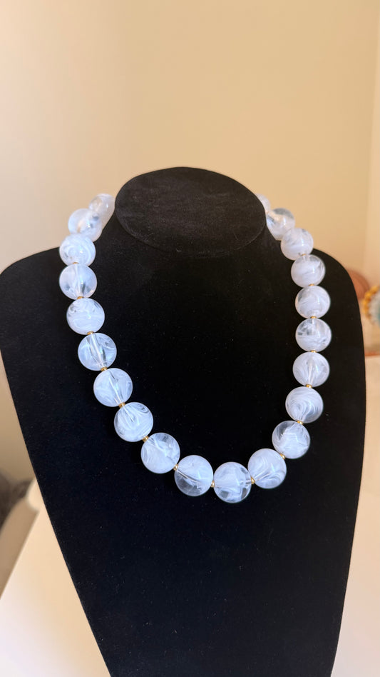 Collier grosses perles rondes blanc