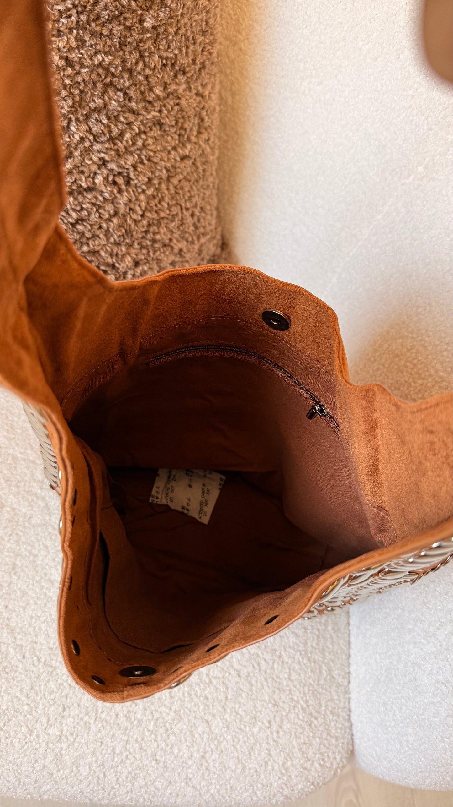 Sac Vega camel