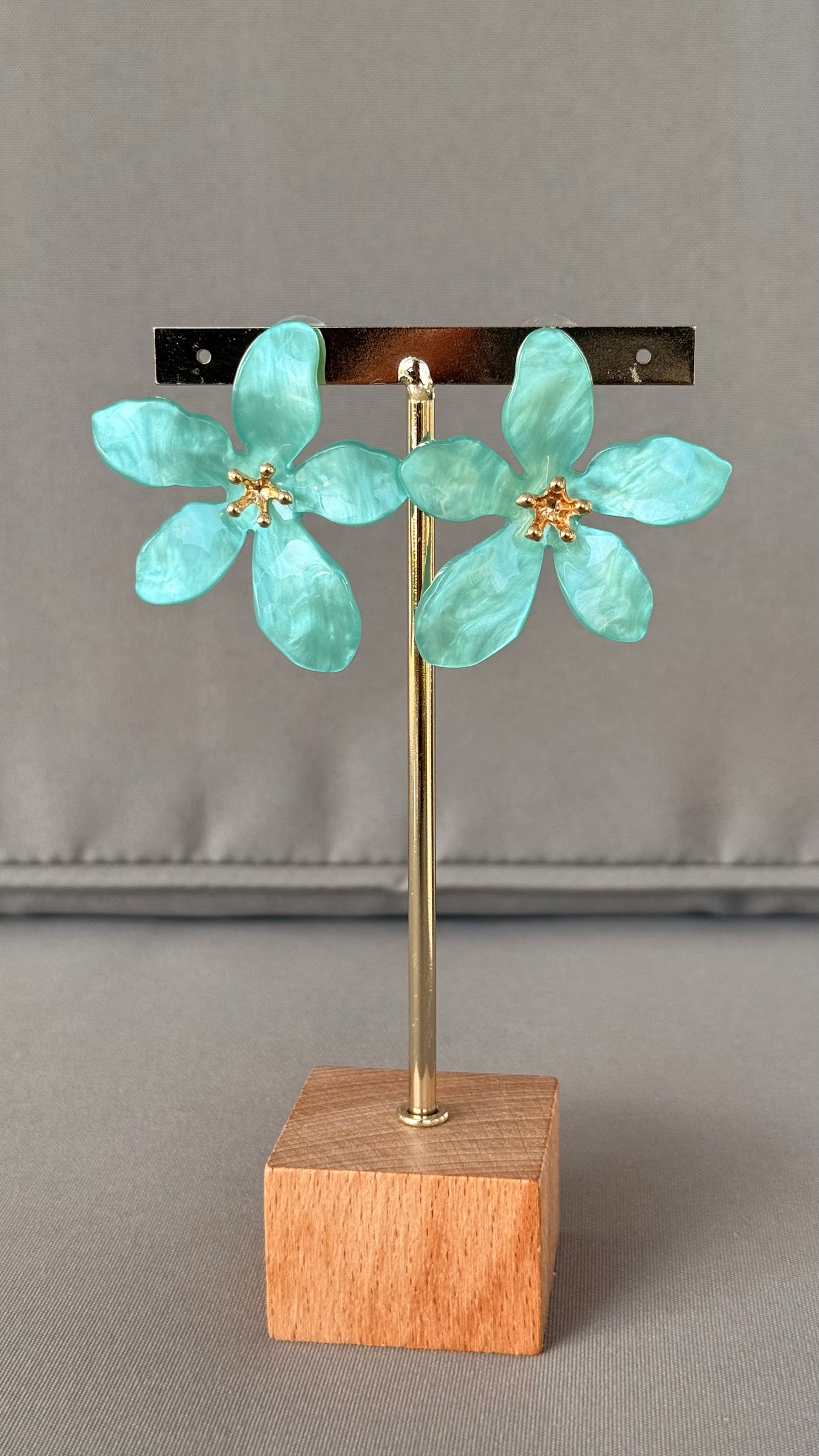 Boucles d’oreilles fleur bleu canard