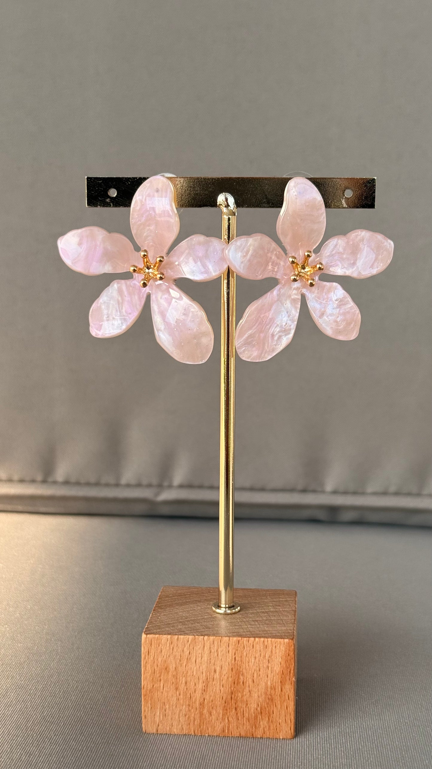 Boucles d’oreilles fleur rose