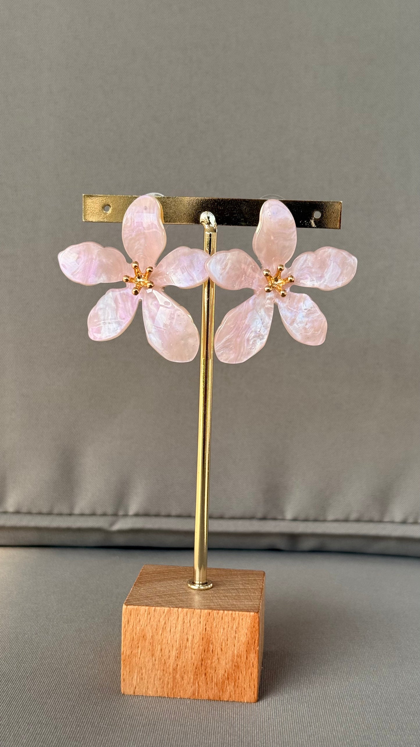 Boucles d’oreilles fleur rose