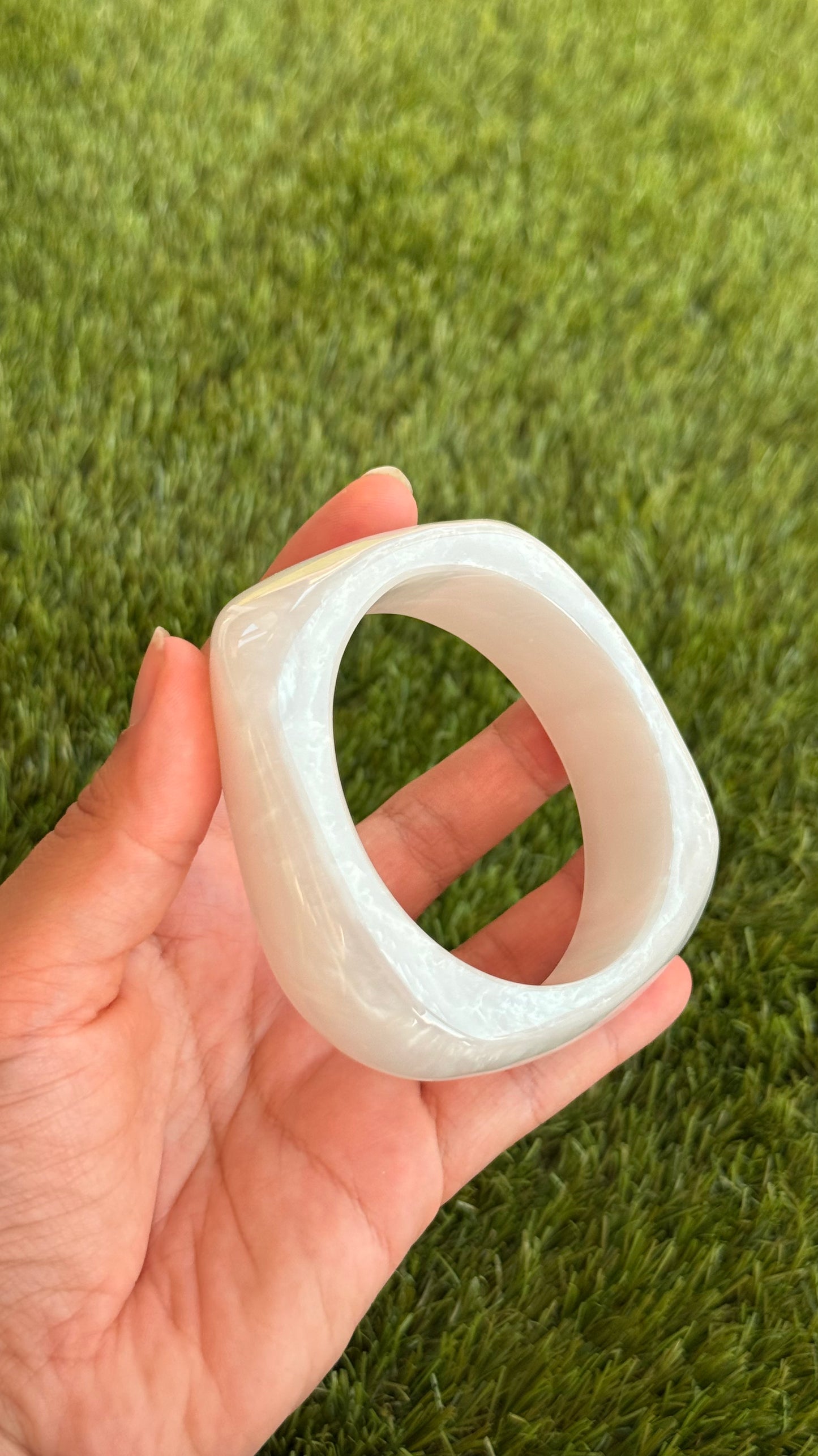 Duo de bracelets rigides résine